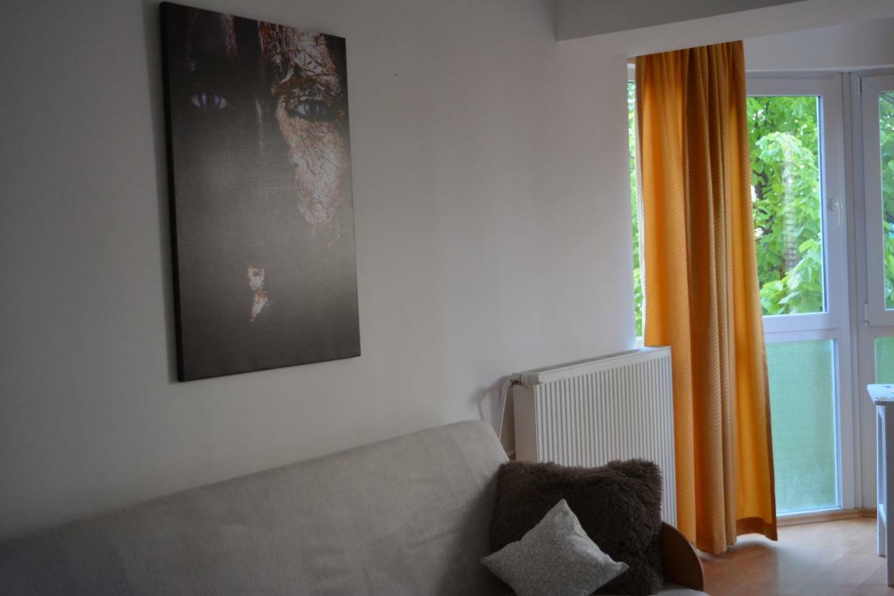 M@d Apartment *